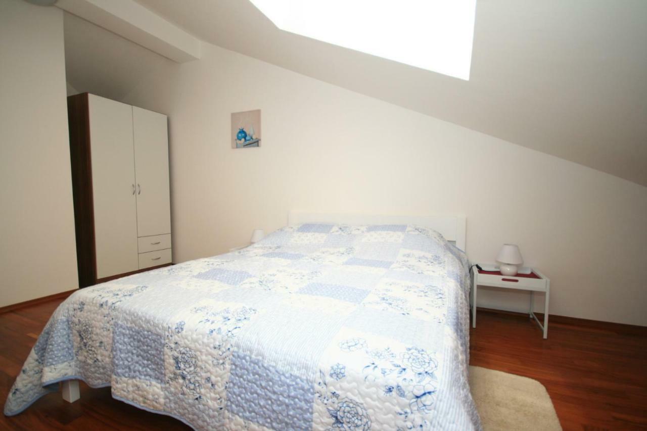 Apartment Mimoza 5, Baska, Krk 외부 사진
